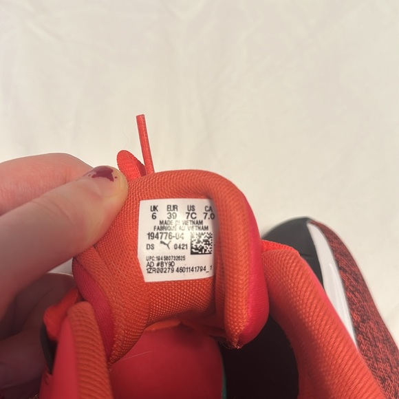 3/$75 NWOT Size 7 boys running shoe puma - Picture 5 of 5